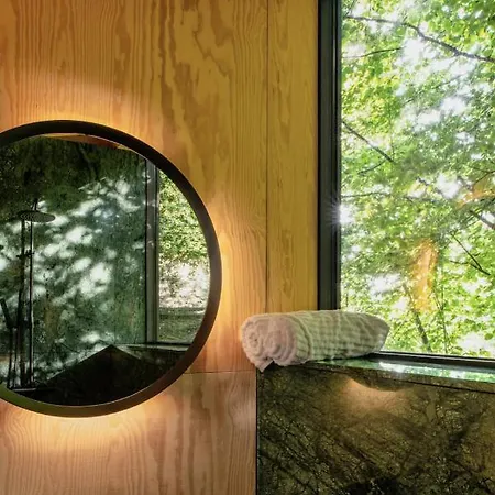Hutstuf - The Owl & Private Rooftop * La Roche-en-Ardenne