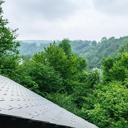 Holiday home Hutstuf - The Owl & Private Rooftop