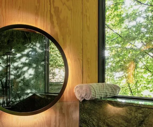 Hutstuf - The Owl & Private Rooftop * La-Roche-en-Ardenne