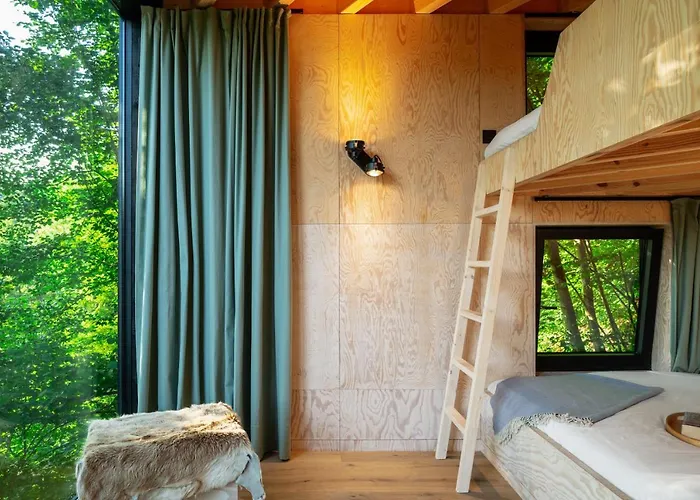 Hutstuf - The Owl & Private Rooftop Feriehus