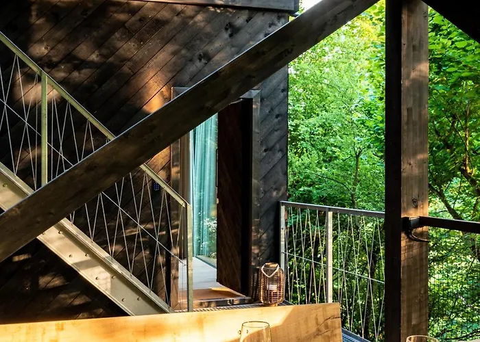 Hutstuf - The Owl & Private Rooftop * La-Roche-en-Ardenne